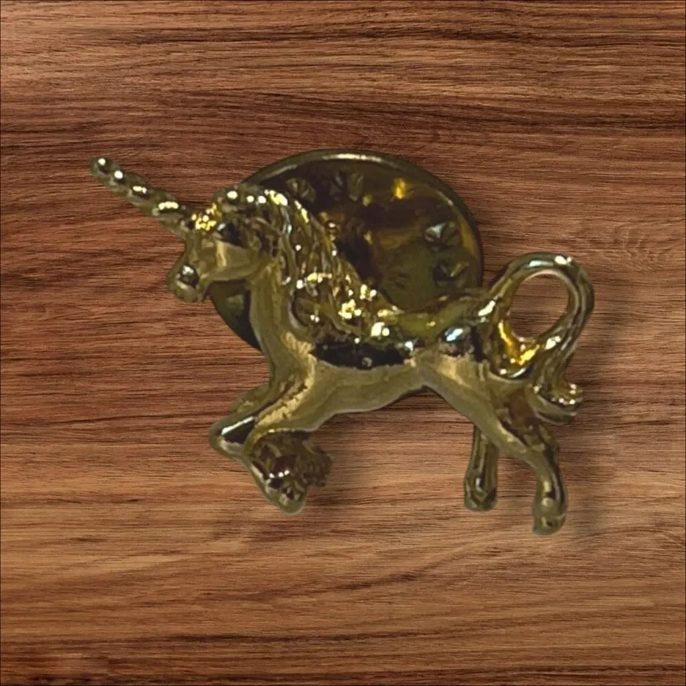 Gold Tone Rearing Unicorn Tack Lapel Pin Fantasy Horse 3/4 Inch